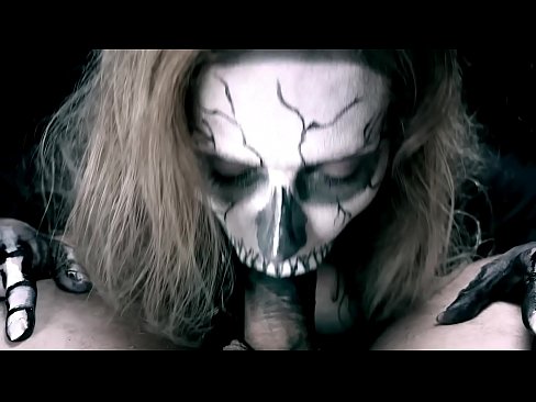 ❤️ Demon girl ngisep pitik jago karo dheweke ireng tutuk lan ngulu cum. ❤❌ Super porn ing kita% jv.libporno.ru%